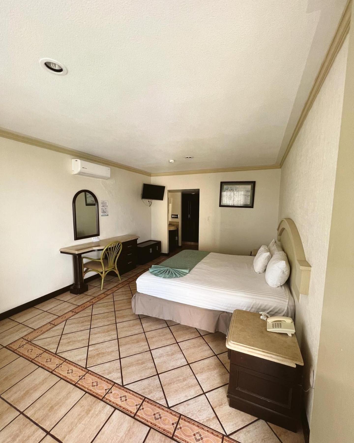 מזטלן Hotel Playa Marina מראה חיצוני תמונה
